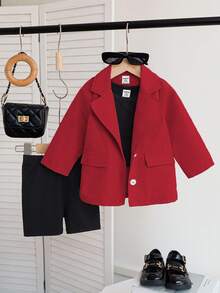 SHEIN Conjunto de moda elegante para niña bebé de 3 piezas en rojo y negro, chaqueta de traje con solapa de manga larga, chaleco negro y shorts ajustados, atuendo para fiesta, uso diario y viajes de otoño - Rojo - Ver 3