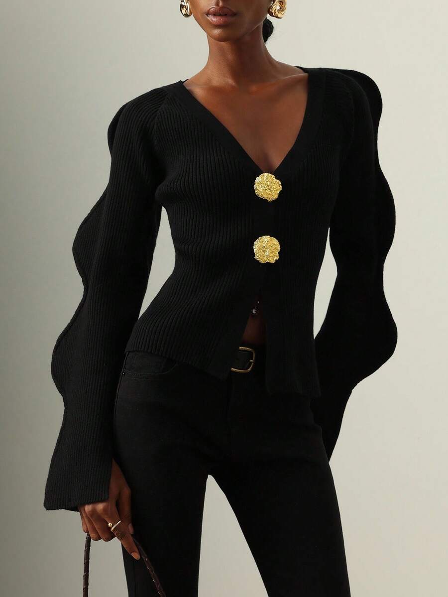 SHEIN Veneréa Cárdigan de mujer versátil y de moda con cuello en V, mangas onduladas, puños con abertura y diseño de botones metálicos