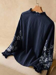 SHEIN Elaquor 大码花卉刺绣镂空领休闲度假衬衫 - 藏蓝色 - 查看 3