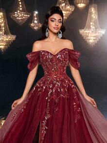 Glamrae Đầm maxi trễ vai xẻ cao, sang trọng, thanh lịch với ren thêu 3D tinh tế và đuôi dài, thích hợp cho đám cưới, sự kiện, tiệc tùng, kỳ nghỉ, dạ hội, các dịp trang trọng (thêu cầu kỳ), Ngày Valentine. - Màu Đỏ Sâu - Xem 4