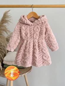 SHEIN 婴儿/女宝宝时尚花卉3D毛绒长袖连帽连衣裙，粉色 - 粉色 - 查看 1