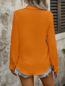 EMERY ROSE Camisa minimalista de manga larga con botones y bolsillo, de unicolor y casual