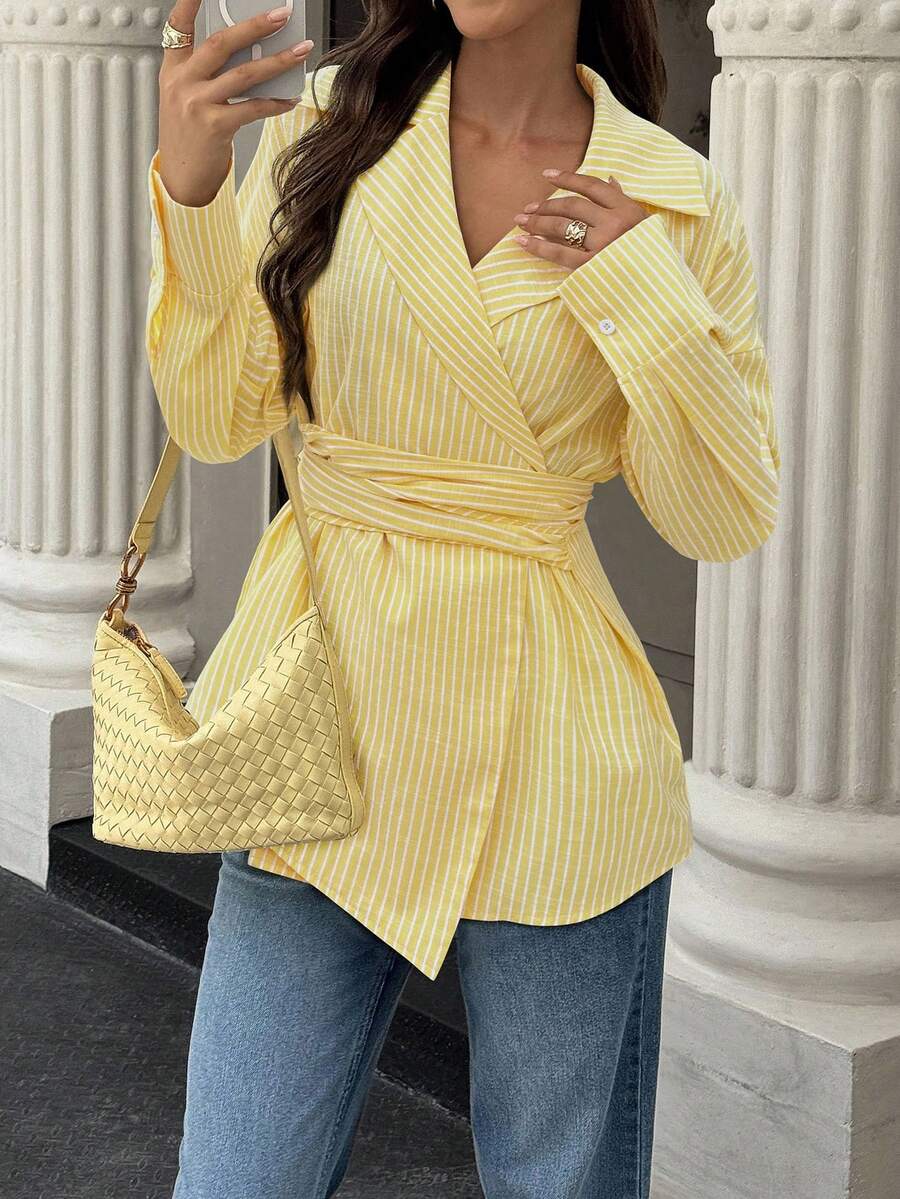 SHEIN LUNE Chemisier rayé à manches longues et ourlet asymétrique pour femme, col à revers à la mode - Jaune citron - Voir 1