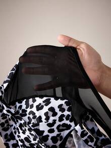 Menodora SHEIN Sport Damski komplet do tańca z siateczki z nadrukiem w panterkę i patchworkiem