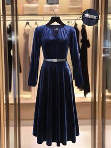 GlowEve Women's Velvet Round Neck Rhinestone Chain Waist A-Line Elegant Dress, Suitable For Daily Commute, Business, French Romantic Date, Party, Christmas, Autumn/Winter, Navy Blue Long Sleeve - Navy Blue - View 8