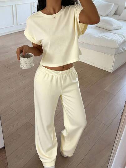 CovetEZ Women's Bat Sleeve Round Neck Top And Pants Loungewear Set Cream Two Piece Set Two Piece Set Women Comfy Casual 2 Piece Set Comfortable Two Piece Set Summer Lounge Set