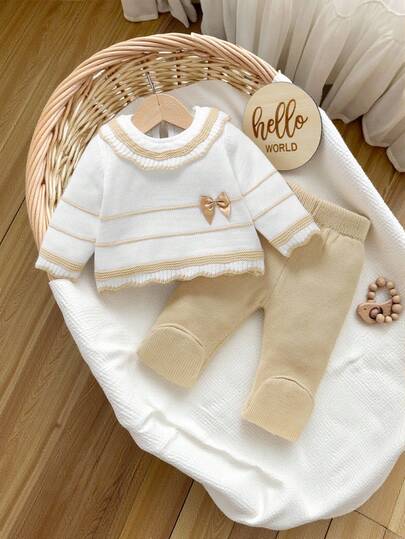 SHEIN 2件套女婴休闲可爱白色卡其色蝴蝶结条纹针织毛衣+针织打底裤套装，柔软舒适，适合日常、外出、旅行、度假、居家、托儿所、女婴玩耍、秋冬季、圣诞节、返校、派对等场合，百搭
