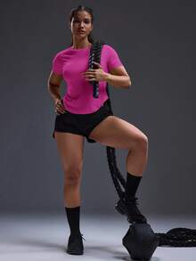 Powerista 纯色插肩袖弧形下摆运动T恤女式健身房衬衫 - 玫紅色 - 查看 2