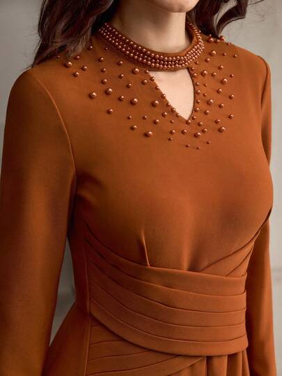 ZEYLAH فستان أنيق متوسط الطول مزين بالراين للنساء