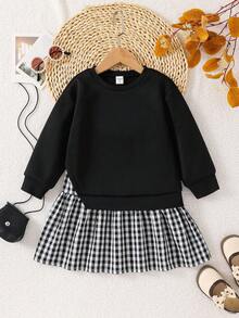 SHEIN 女童优雅黑白格子针织长袖连衣裙，秋冬格子女童两件套连衣裙，黑色两件套女童黑白连衣裙，秋冬女童两件套连衣裙，女童套装，格子裙，春秋法式连衣裙，秋冬女童连衣裙，女童格子裙，儿童黑色裙子，女童黑色长袖卫衣，适合上学穿着，女童黑色休闲卫衣上衣，适合儿童日常穿着，女童黑色蓬蓬裙