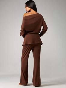 MISSGUIDED Off Shoulder Long Sleeve Top Bell Bottom Pants Two Piece Lounge Set Fall Winter Cozy Casual Elegant Loose Fit Coordinated Outfit - Brown - View 2