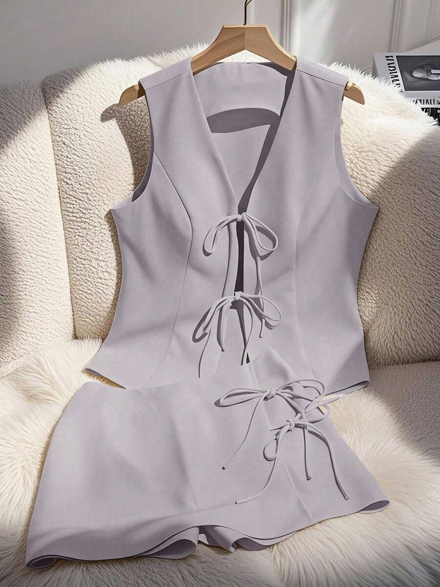 Franclia 2pcs/Set Women Solid Color Tie Front Vest And Shorts Casual Outfit - Dark Grey - View 1