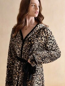 EverLounge 豹纹裹身长袖性感时尚女式睡袍，蓬松柔软 - 彩色 - 查看 5