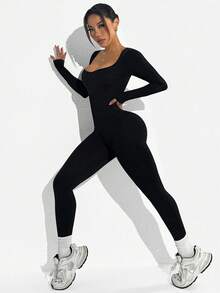Easithlete Seamless Sports Yoga Long Sleeve Cropped Jumpsuit, Vertical Stripe Texture, Arched Collar, High Waist Slimming & Lifting, Fitness Yoga Sports Running, Fashionable & Versatile - Black - View 3