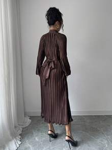 SHEIN Elenzya Women's Chocolate Brown Pleated Autumn Elegant Tea Party Dress, Stand Collar Cinched Waist High-End Loose Big Swing Niche Birthday Gift Date Party Ball - Coffee Brown - View 2