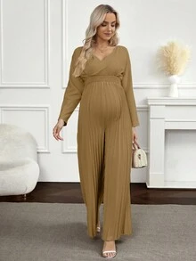 SHEIN Glorie 孕妇纯色重叠 V 领蝙蝠袖褶皱阔腿连体裤 - 卡其色 - 查看 4