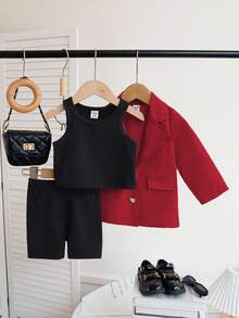 SHEIN Conjunto de moda elegante para niña bebé de 3 piezas en rojo y negro, chaqueta de traje con solapa de manga larga, chaleco negro y shorts ajustados, atuendo para fiesta, uso diario y viajes de otoño - Rojo - Ver 4