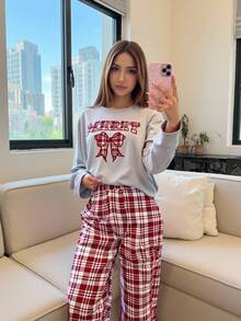 青少年女孩两件套睡衣套装，红色格子蝴蝶结印花牛奶丝灰色圆领长袖上衣和宽松舒适的全格子裤，圣诞红色格子服装 1 套 - 灰色 - 查看 6