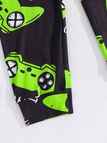 SHEIN 2 piezas Conjunto de pijama informal de manga larga con cuello redondo y estampado gráfico para niños/preadolescentes - Parte superior y Bottom - Negro - Ver 8
