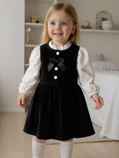 女婴荷叶边泡泡袖衬衫和连衣裙套装，秋季