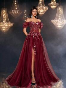 Glamrae Đầm maxi trễ vai xẻ cao, sang trọng, thanh lịch với ren thêu 3D tinh tế và đuôi dài, thích hợp cho đám cưới, sự kiện, tiệc tùng, kỳ nghỉ, dạ hội, các dịp trang trọng (thêu cầu kỳ), Ngày Valentine. - Màu Đỏ Sâu - Xem 5