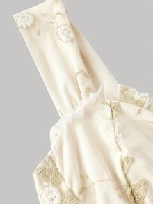 SHEIN MOD Váy midi thêu hoa thanh lịch viền bất đối xứng dành cho nữ - Màu be - Xem 4