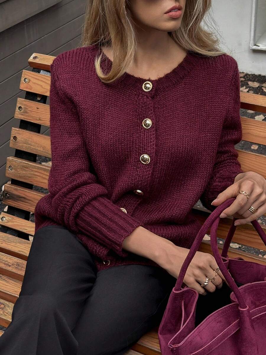 Elyressa Cárdigan de punto grueso de unicolor con botones dorados