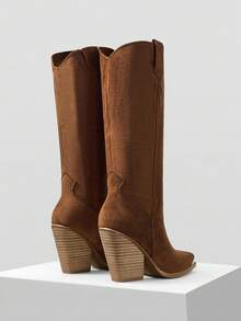 MOTF 女士复古V领麂皮粗跟长靴，冬季新品 - 棕色 - 查看 8