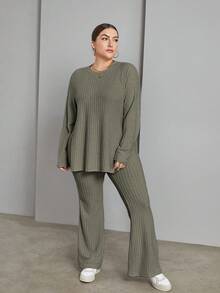 SHEIN Essnce 大码女装秋冬休闲宽松舒适杏色保暖拉绒面料长袖套头T恤和裤子两件套，秋季女装，裤子套装，服装套装，机场服装，冬季套装，毛绒套装 - 軍綠色 - 查看 4