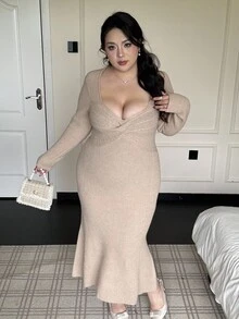 Flirla Sexy V-Neck Twist Knit Bodycon Dress, Autumn/Winter - Apricot - View 5