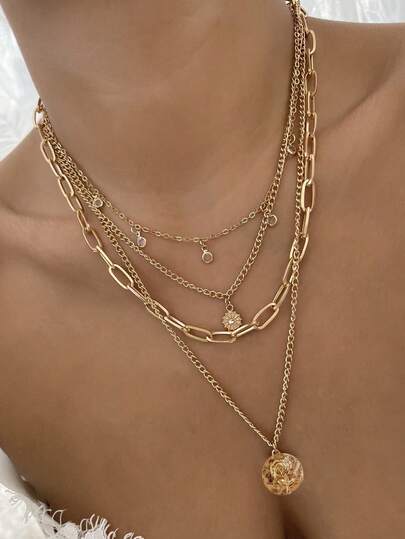 SHEIN X Lucía Bellido SHEIN SXY Flower Detail Round Charm Layered Necklace Valentines,Mom,Mother,Mother's Day,Gift