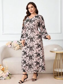 Modelyn 加大码优雅花卉印花中长连衣裙，适合通勤 - 淺粉色 - 查看 4