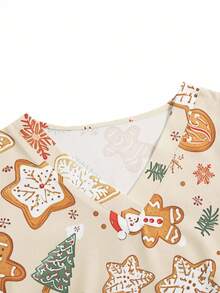 PopScrub Weihnachts-Khaki V-Ausschnitt Kurzarm Doppeltasche süßer Lebkuchenmann, Kinder, Weihnachtsmann Mütze, Weihnachtsbaum, Schneeflocke Cartoon Muster Krankenschwester/Arzt Arbeitsuniform Kasack/ Untersuchungs-OP-Uniform/Damen einfarbige Tiergroomingarbeitsuniform Top/Ernährungsberater Arbeitsuniform Kurzarm/Multitaschen funktionelle Laborarbeitsuniform, funktionelle Damen Feiertags-, Weihnachts-Oberteile, Weihnachtsdekoration, niedlich, fröhlich - Khaki - Übersicht 3