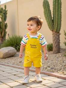SHEIN Conjunto de 2 piezas de niño bebé para vacaciones informales: Camiseta con estampado de dinosaurio a rayas coloridas y pantalones cortos con tirantes, para verano - Multicolor - Ver 3