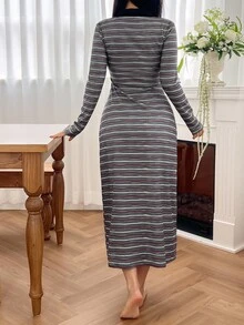 DAZY 条纹丝绒面料撞色领拼接长腰收腰女士家居服睡衣连衣裙，冬季 - 灰色 - 查看 2