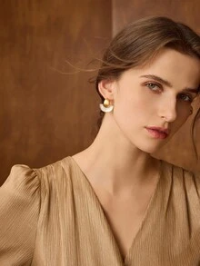 MOTF PREMIUM 女士耳钉 - 金黃色 - 查看 3