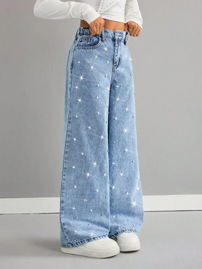 SHEIN Tween Girl Y2K Light Washed Rhinestone Embellished Pocket Wide Leg Loose Casual Jeans,Shiny Rhinestone Loose-Fitting Wide-Leg Jeans,Fall Winter Casual Jeans,Baggy Jeans Girl,Airport,Wide Leg Pants,Streetwear,Funny Jeans,Back To School,Elegant Party Bling,Christmas