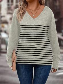 EMERY ROSE New Plus Size Women Fashion Printed Striped V-Neck Long Sleeve T-Shirt - Apricot - View 5