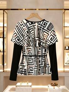 SHEIN Franclia Women's Round Neck Contrast Color Geometric Pattern Casual Fashion T-Shirt