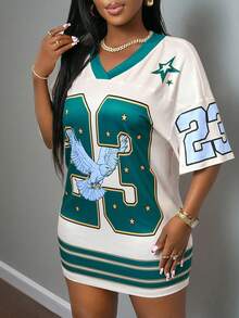 Slaydiva 新款春夏休闲街头V领露肩短袖23口号Logo老鹰图案杏色下装绿条纹全身印花宽松针织面料女装小连衣裙-B - 白色 - 查看 2