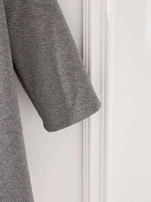 SHEIN Souflis 4-7 Years Old Young Boys Classic Herringbone Overcoat, English Style Lapel Double-Breasted Mid-Length, Vintage Fabric, Versatile For Casual And Holiday Wear, Creating A Little Gentleman Look - Light Grey - View 6