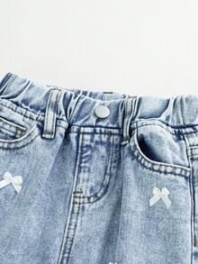 Young Girls Light Wash Denim Straight Leg Jeans With Bow Details Long Plain Zipper Casual Style Jeans With Bows Cute Baggy Jeans