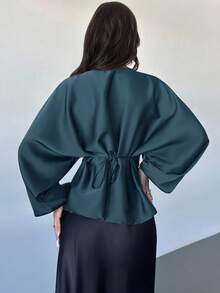 女士新款优雅浪漫休闲都市通勤百搭圆领蝙蝠袖长袖衬衫，适合教师及秋季穿着 - 水鴨藍 - 查看 2