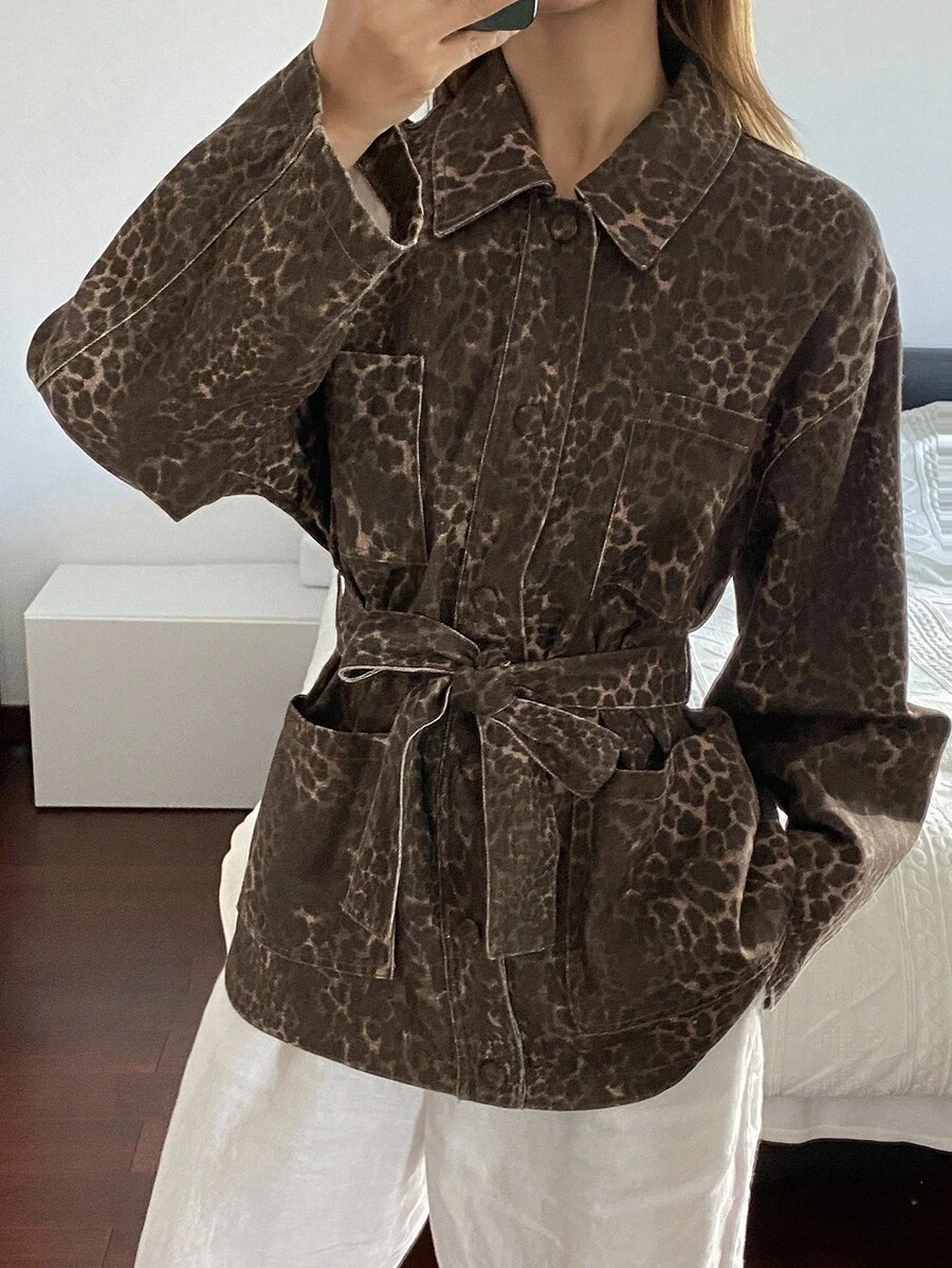 Livesso 女式豹纹翻领系带牛仔夹克，秋季 - 咖啡棕 - 查看 1