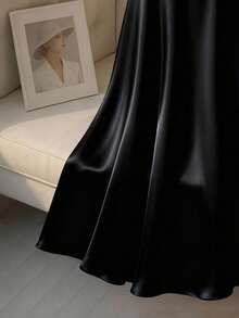 SHEIN Franclia 女士优雅缎面珍珠吊带裙，A 字廓形，适合通勤、派对和活动 - 黑色 - 查看 2