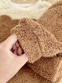 SHEIN LMoss Kids LMoss 女婴两件套针织蓬松圆领休闲卫衣和打底裤套装，泰迪熊造型，保暖舒适，摩卡色，冬季毛绒两件套，秋冬季节宝宝冬装，棕色套装，长袖上衣，舒适秋冬款式