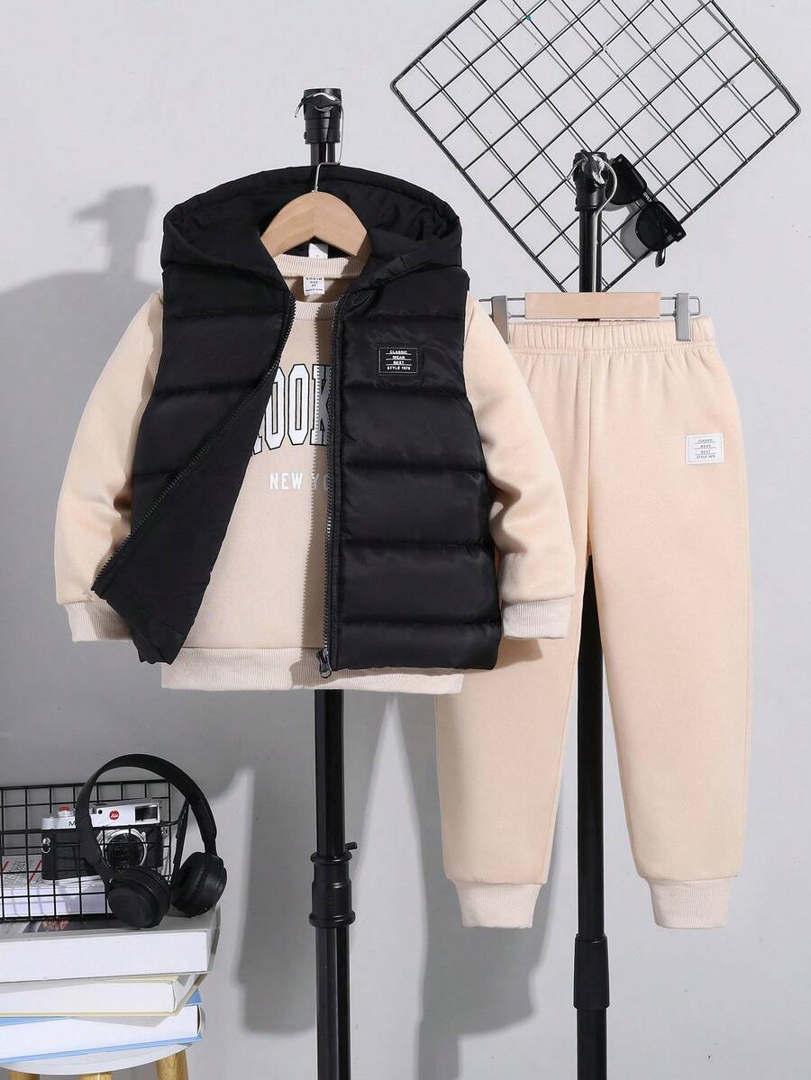 3 件套幼儿男童休闲服装套装(长袖上衣、裤子和无袖夹克) - 彩色 - 查看 1