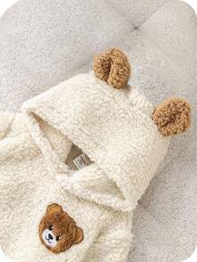 SHEIN 男婴保暖连帽卫衣，加厚保暖，适合秋冬季节穿着，可爱小熊图案，温暖舒适，室内外皆宜，日常穿着、运动、玩耍、派对、节日、万圣节、圣诞节、新年等场合均可穿着，驯鹿图案，圣诞礼物，保暖婴儿服装，婴儿卫衣，婴儿卡通服装，婴儿小熊外套 - 杏色 - 查看 9