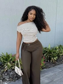 Alexandranx 春秋夏钩花棕色条纹露肩不规则上衣T恤适合日常休闲、外出、闺蜜聚会、下午茶、通勤休闲、沙滩度假、百搭场合 - 棕色 - 查看 1