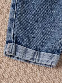 SHEIN 2 件套男婴休闲牛仔背带裤和 T 恤套装，春/夏/秋/冬，白色修身针织长袖 T 恤搭配中蓝色牛仔锥形背带裤，面料柔软舒适，时尚日常穿着 - 藍白色 - 查看 7